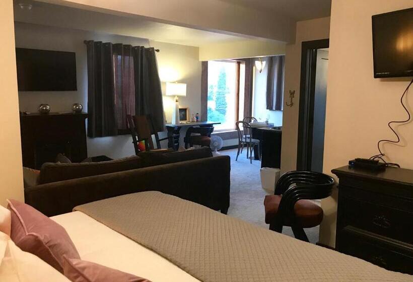 디럭스 스위트 킹 침대, Colter's Lodge