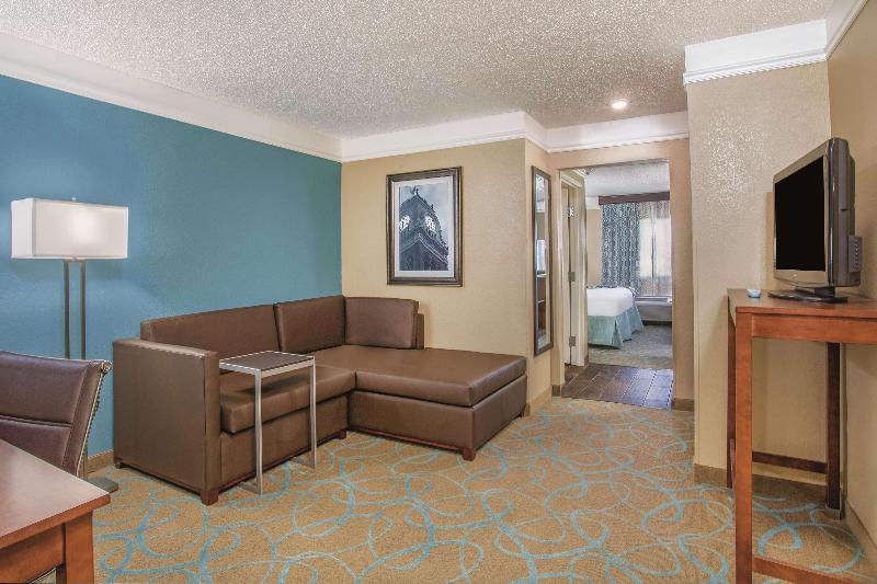 Номер Стандарт, Hampton Inn & Suites Dallas/plano Central