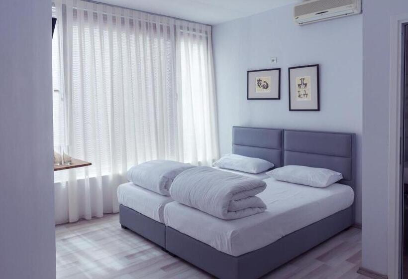 스탠다드 룸, Art Hostel