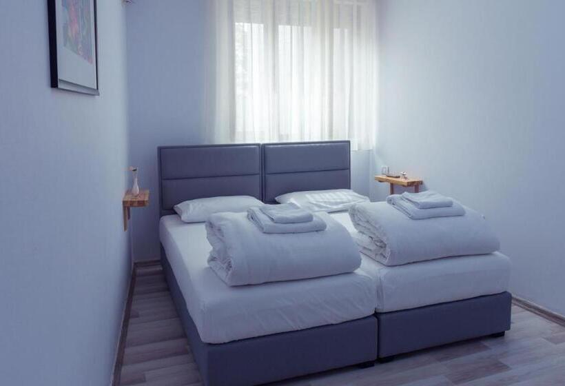 스탠다드 룸, Art Hostel