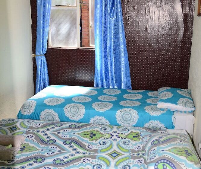 اتاق عادی, Breeze Guest House