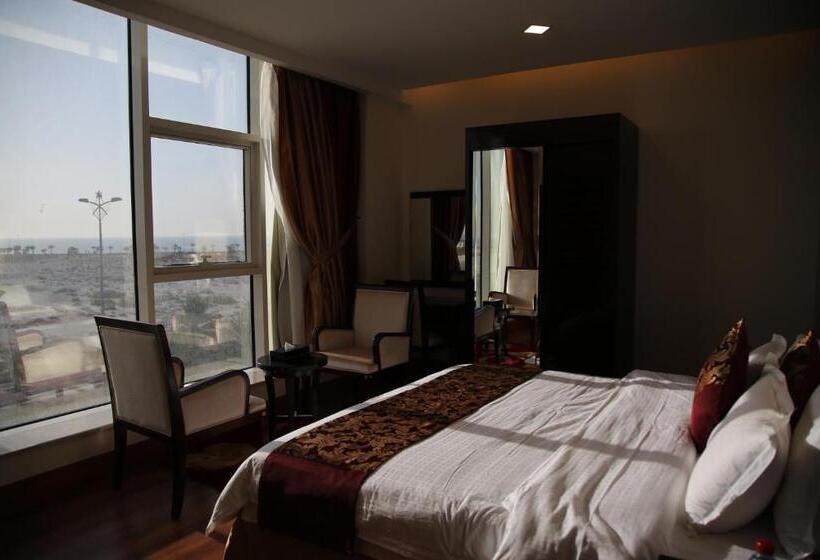 Королевский Люкс, Raoum Inn Khafji Corniche