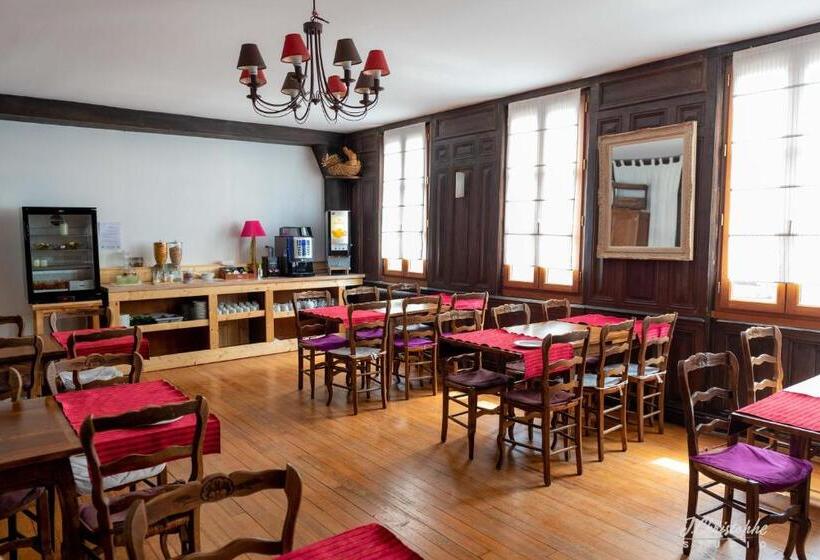 Номер Deluxe, Logis   Hotel & Restaurant La Corne D  Abondance