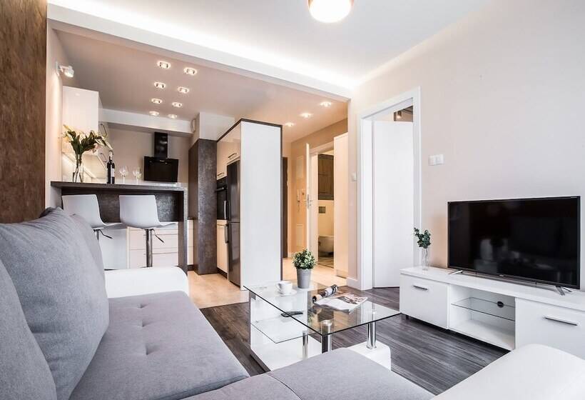 Апартаменты Deluxe 1 Спальня, Emihouse Cityvibe Apartments