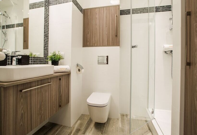 带1个卧室的豪华公寓, Emihouse Cityvibe Apartments