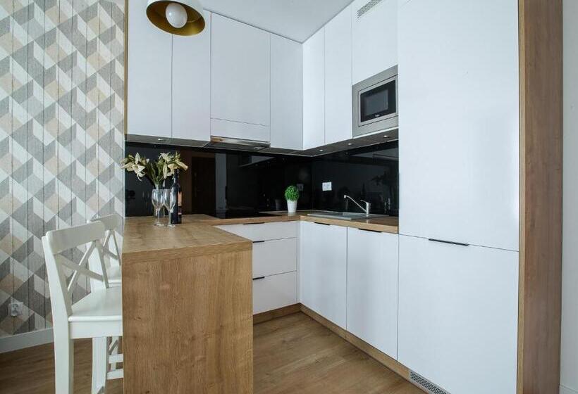 Апартаменты Superior 1 Спальня, Emihouse Cityvibe Apartments