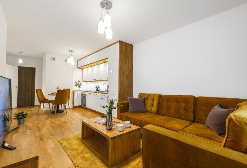 带1个卧室的高级公寓, Emihouse Cityvibe Apartments