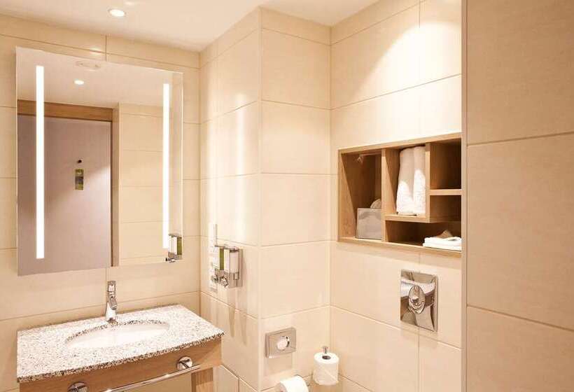 غرفة عائلية, Hampton By Hilton Poznan Old Town