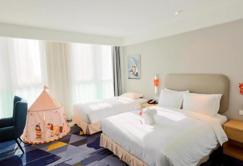 Номер Стандартный Кровать Куин, Holiday Inn Express   Qingdao West Coast, An Ihg