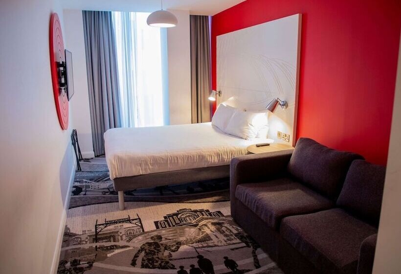 Номер Стандарт, Ibis Styles Glasgow Central