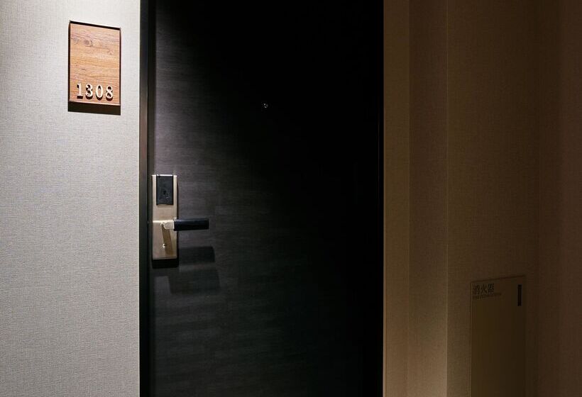 Номер Комфорт, Mitsui Garden Hotel Otemachi   Tokyo
