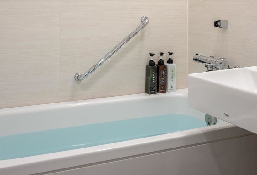 Номер Basic, Mitsui Garden Hotel Otemachi   Tokyo