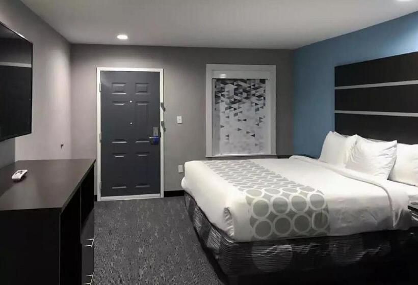 Стандартный Номер Кровать Кинг, Rodeway Inn South