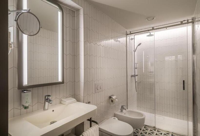 Superior Room with Balcony, Vilnia