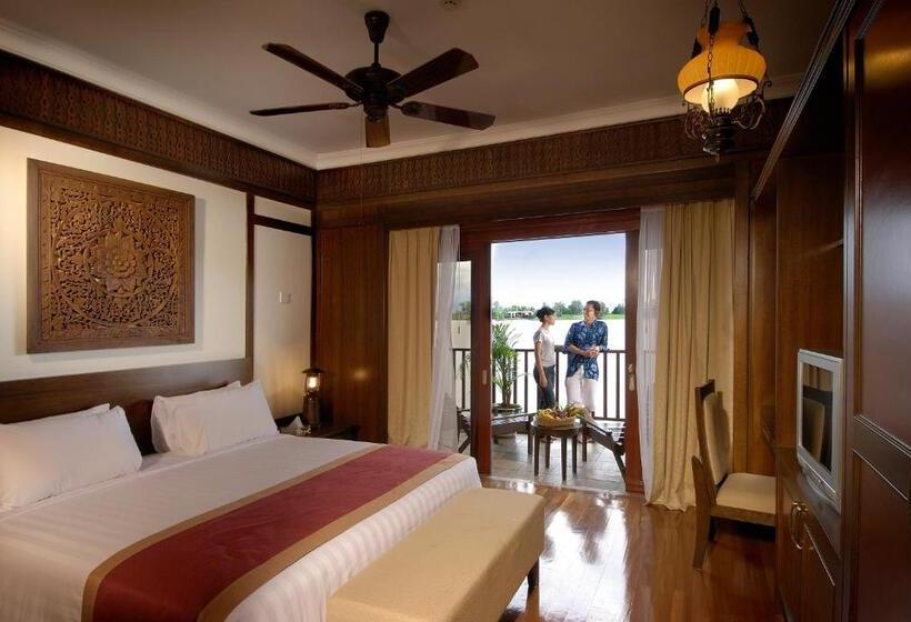 Студия Стандарт, Bukit Merah Laketown Resort