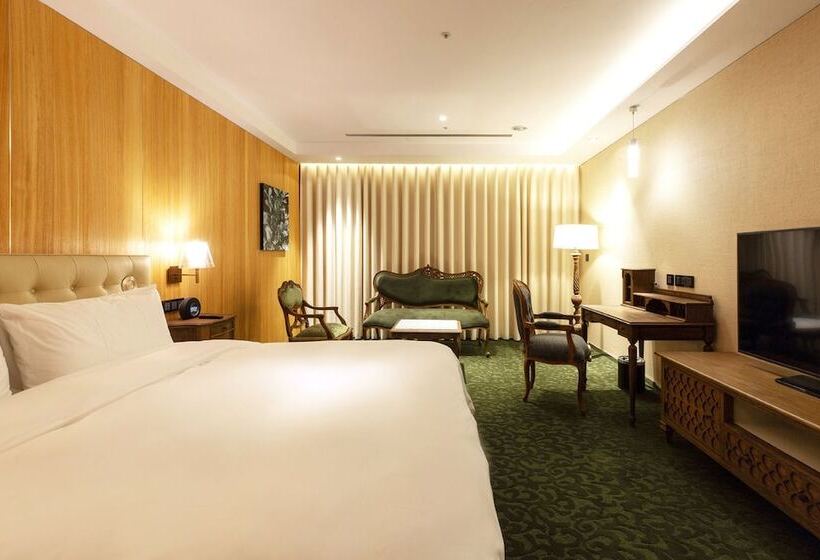 اتاق استاندارد, Inhouse Hotel Grand