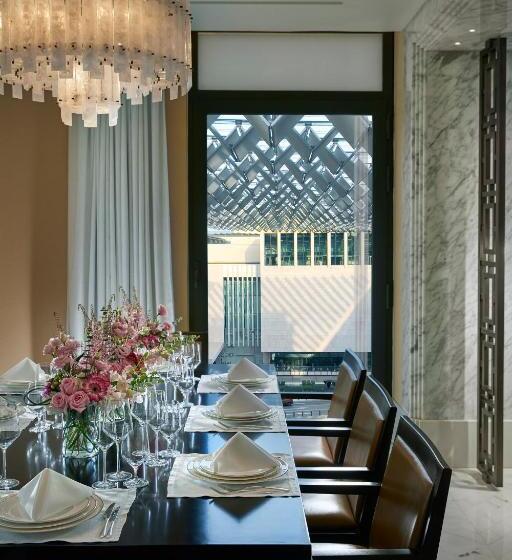 سوئیت با بالکن, Mandarin Oriental Doha