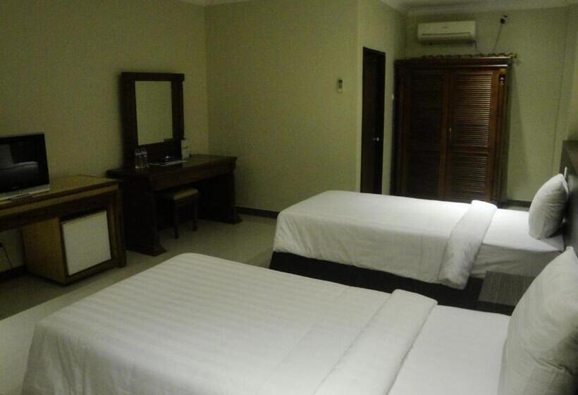 Номер Deluxe, Sylvia Hotel Premier Kupang
