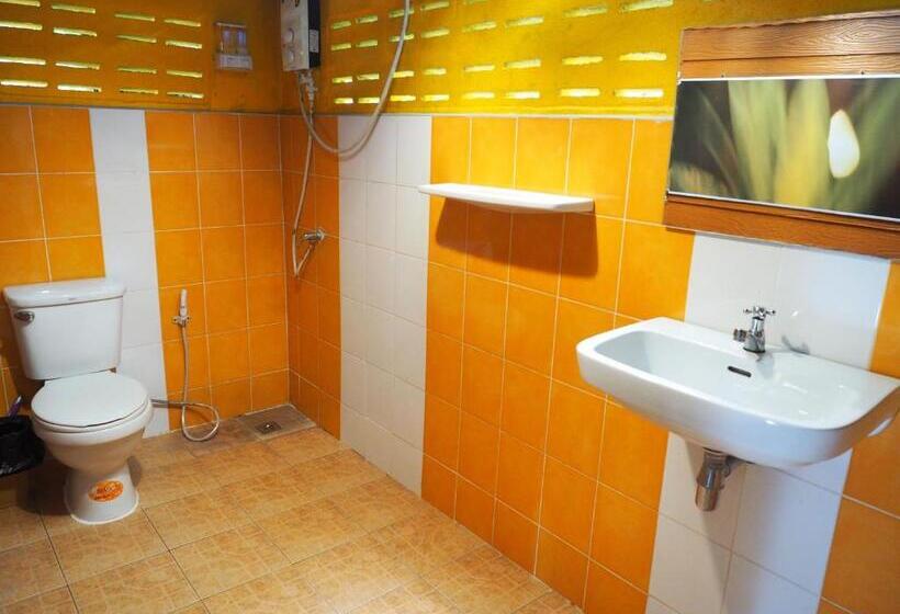 בקתה סטנדרטית, Little Eden Bungalows