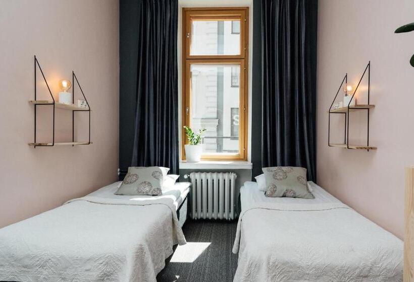 Номер Стандарт Совместная Ванная, The Yard Hostel