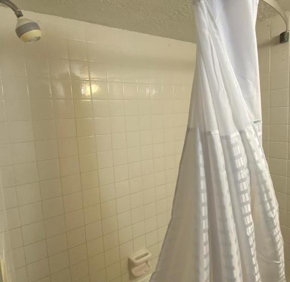 Номер Deluxe Кровать Кинг, Days Inn By Wyndham Fort Pierce Midtown
