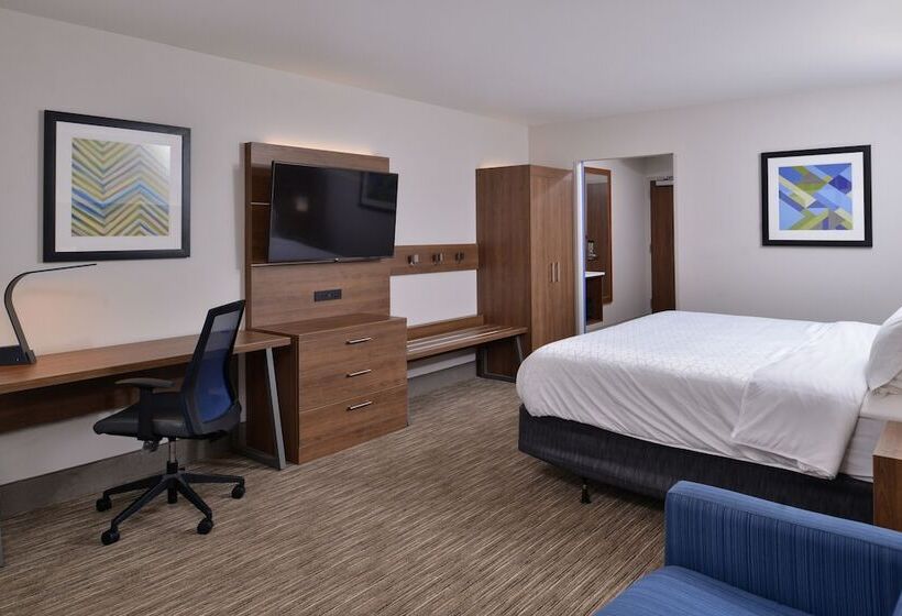 Люкс Адаптированный для Инвалидов, Holiday Inn Express & Suites   Marshalltown, An Ihg