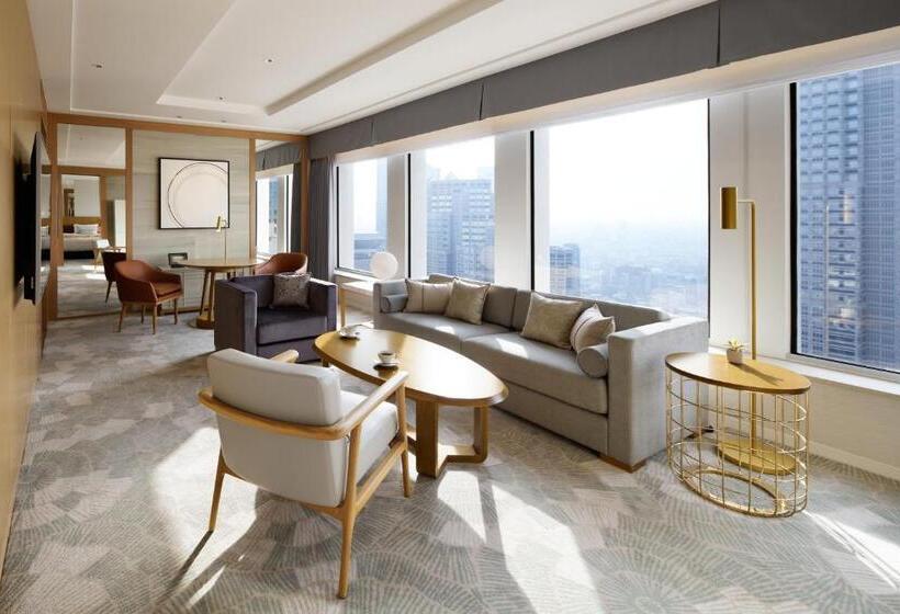 프리미엄 스위트, Keio Plaza Hotel Tokyo Premier Grand