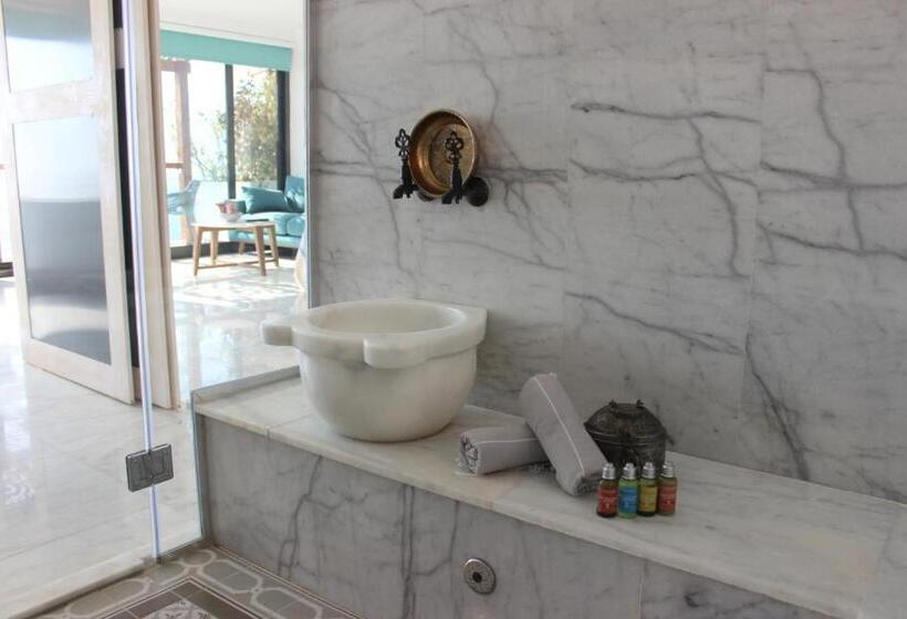 Deluxe Suite Sea View, Mandalina Luxury Suites