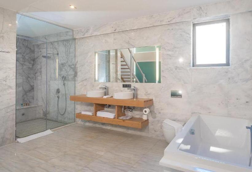 سوییت, Mandalina Luxury Suites