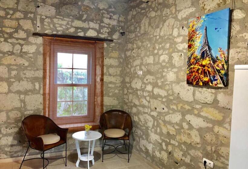 Номер Стандарт, Tashmahal Buti̇k Otel Alaçati