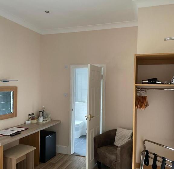 Номер Стандарт, The Claymore Guest House And Apartments