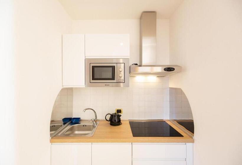 Apartamento 2 Dormitórios, Riviera Residence