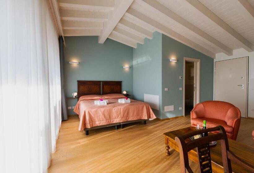 Люкс с Балконом, Il Bagnolo Eco Lodge