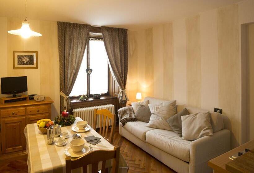 استودیوی استاندارد, Residence Blumental