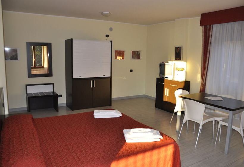 Номер Стандарт Трехместный, Residence San Prospero