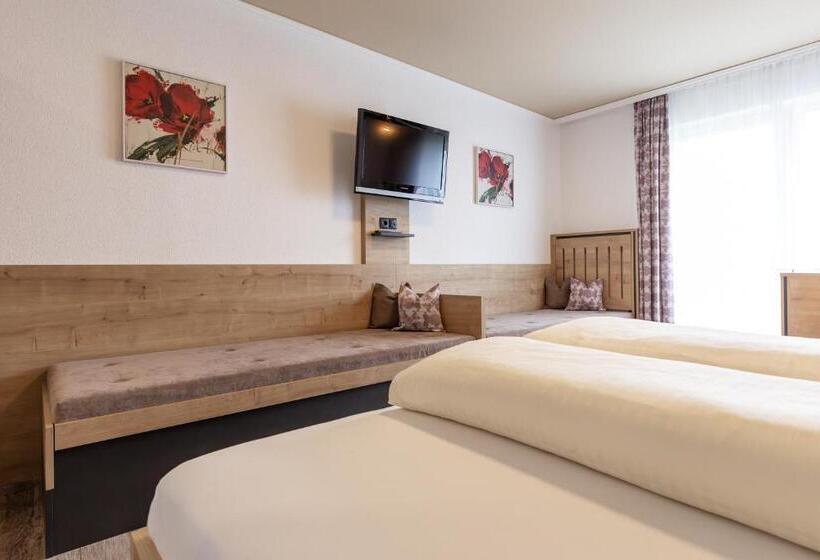 Escritório Superior, Das Aparthotel Olympia Tirol