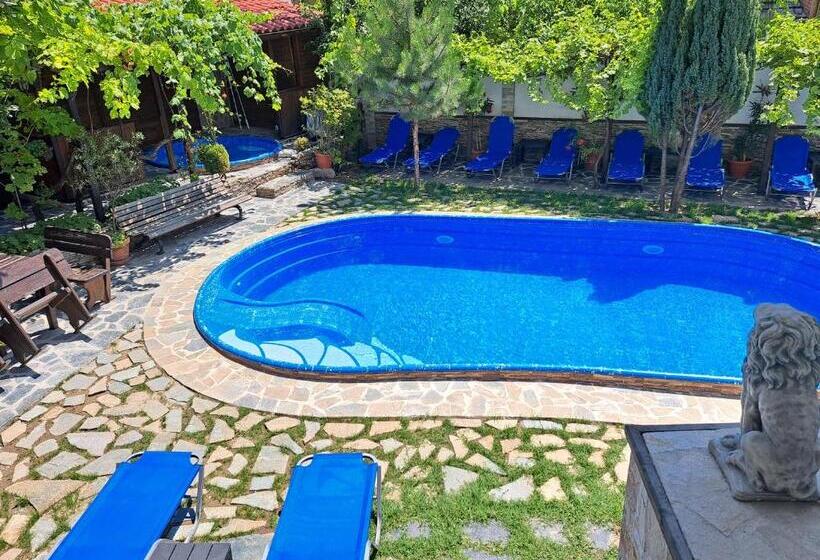 Апартаменты 1 Спальня, Keremidchieva Kushta Guest House