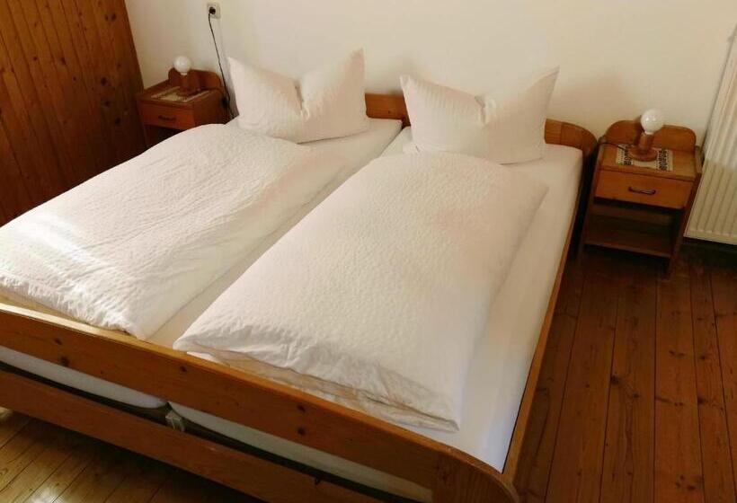 Quarto Estandar, Landgasthof Düllhof