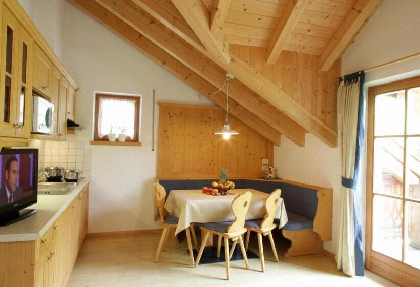Семейные Апартаменты, Dolomites Apartments Ciasa Vally
