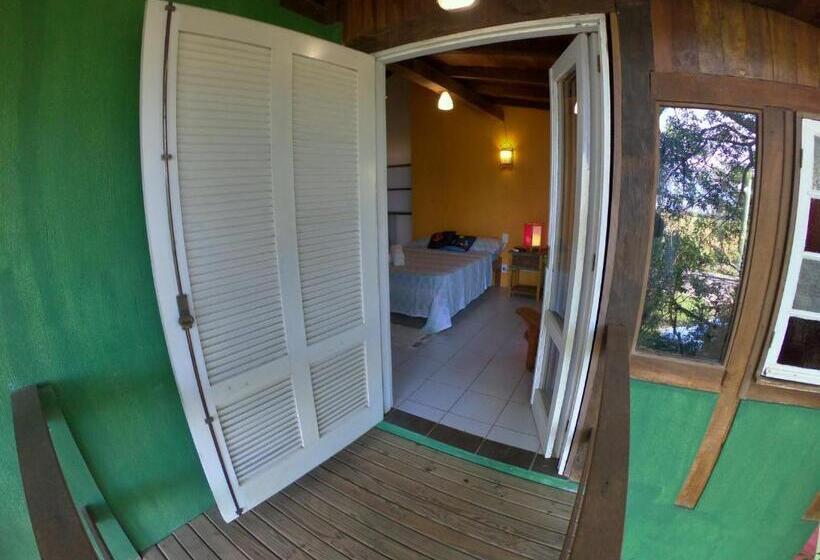 سوییت سوپریور, Pousada Canoa Azul Na Praia Da Ferrugem