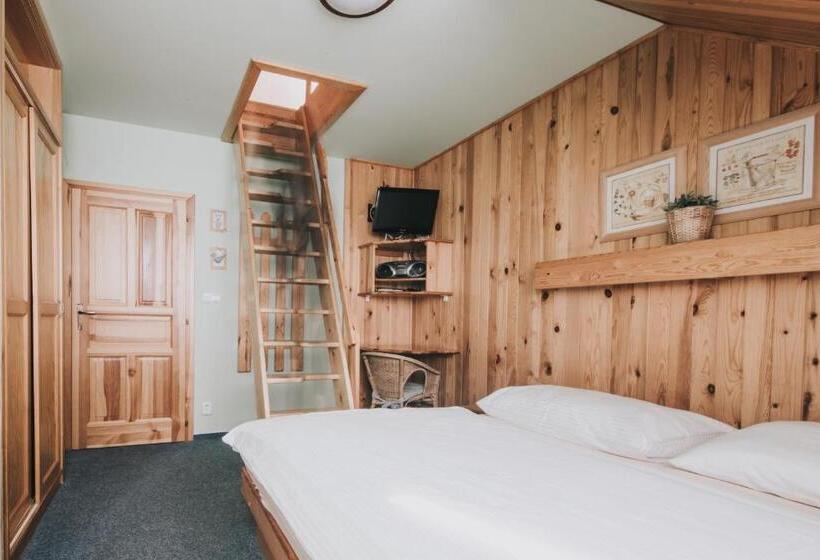 家庭间, Rodinný Resort Uko