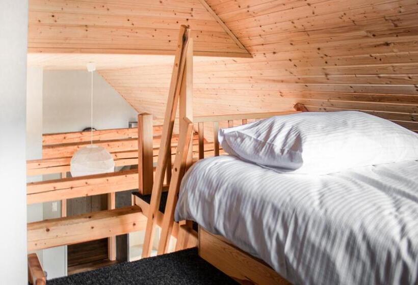 سوییت لوکس, Rodinný Resort Uko