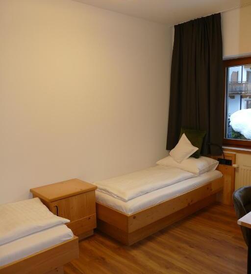 Апартаменты 2 Спальни, Brixentalerhof