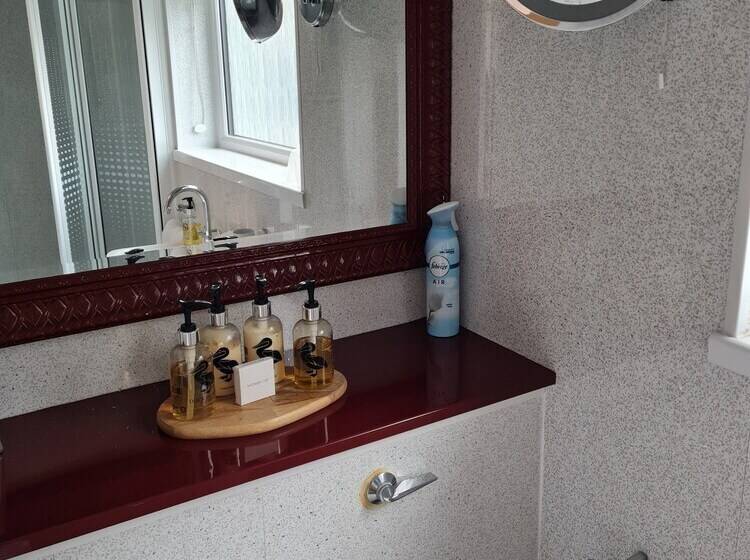 Полулюкс, Brookside Guest House & Mini Spa