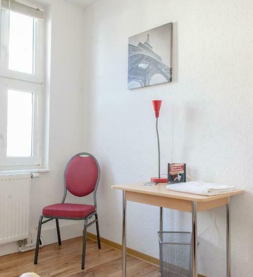 バスルーム共有のシングルスタンダード, Pension Klingenstr. 23