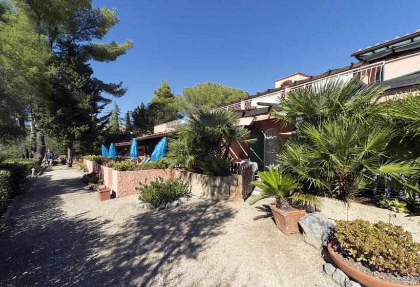 استودیو استاندارد با چشم‌انداز, Gavila's Residenza Turistico Alberghiera