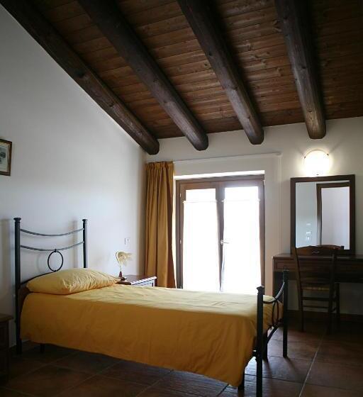 标准单人间, Agriturismo La Rosta