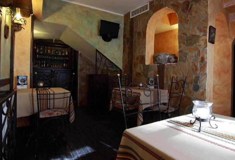 스탠다드 트리플 룸, Guesthouse Koliovata Kashta