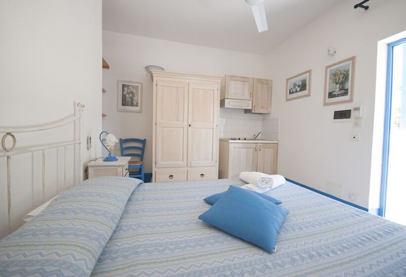 Студия Стандарт, Villa Flora Studios & Apartments
