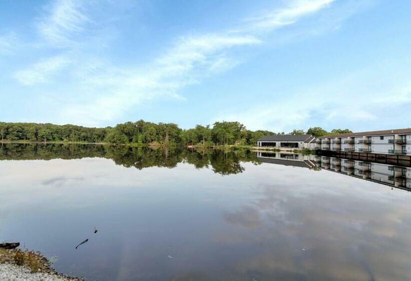 Номер Стандарт 2 Двуспальные Кровати, Waterbird Lakeside Inn